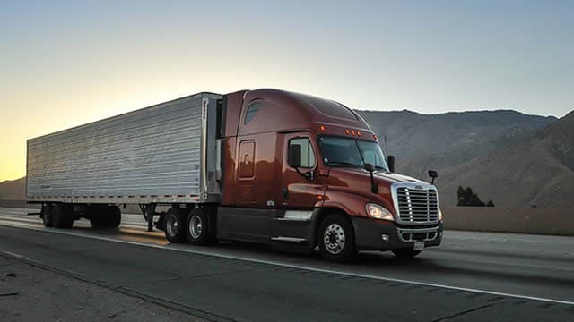 Paccar (PCAR) Declines More Than Market: Some Information for Investors