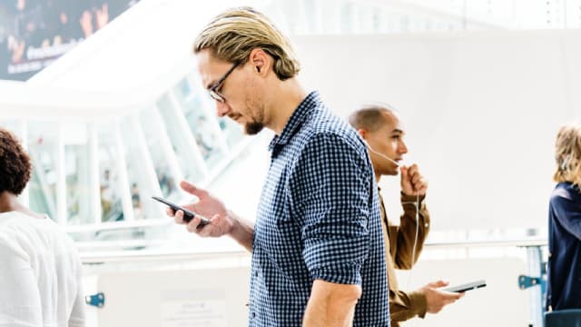 Inseego (INSG) Q3 Earnings: How Key Metrics Compare to Wall Street Estimates