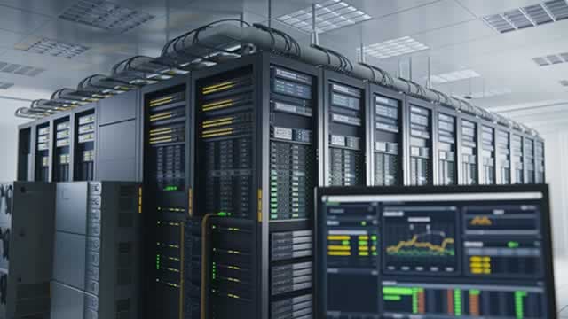 Coreweave Slides 25% for the Week as AI Credit Concerns Grow | Closing Bell