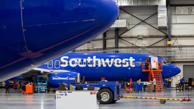 Southwest Airlines shares jump as JPMorgan double-upgrades, sees $5 EPS by 2026