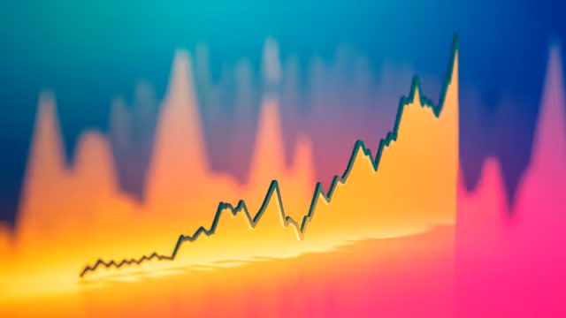 US debt surge puts TLT stock at risk amid rotation to BIL ETF
