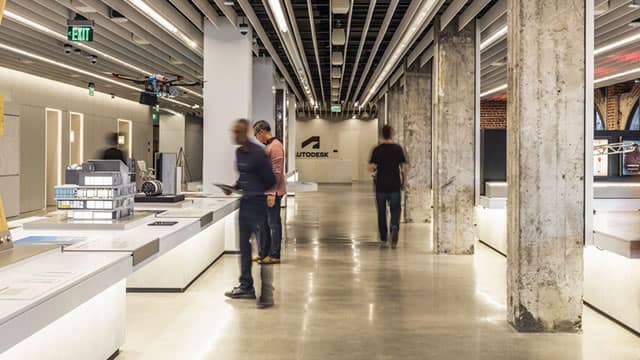 Autodesk Stock Sinks Despite Q1 Earnings Beat