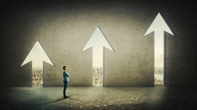 Why You Should Bet on 5 Top-Ranked Stocks With Rising P/E