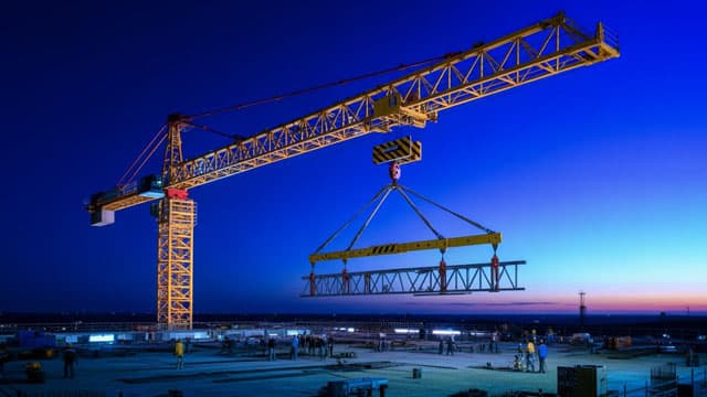Core & Main (CNM) Declines More Than Market: Some Information for Investors