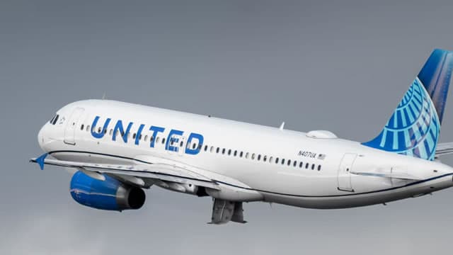 United Airlines (UAL) Falls More Steeply Than Broader Market: What Investors Need to Know