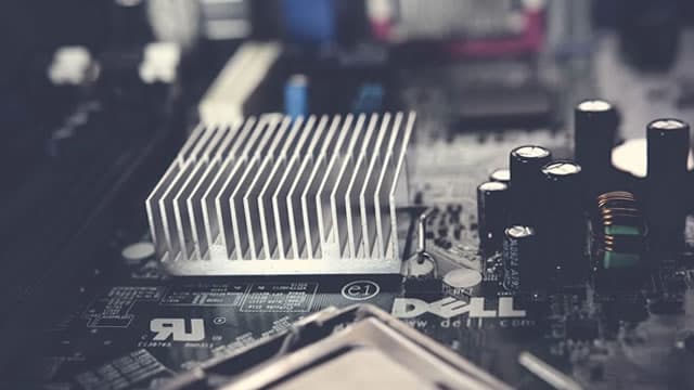 Dell Technologies (DELL) Outpaces Stock Market Gains: What You Should Know