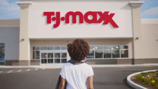Why Is TJX (TJX) Down 10.1% Since Last Earnings Report?