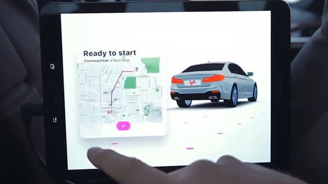 Lyft Executive Lindsay Llewellyn Sells 13,204 Shares for $219,715