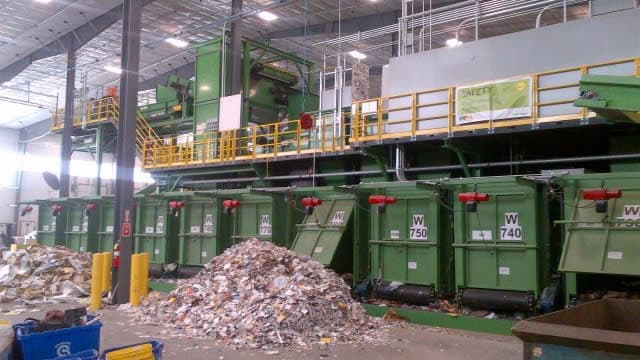 What Makes Darling Ingredients (DAR) a Strong Momentum Stock: Buy Now?
