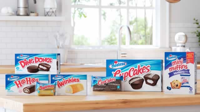 Dividend Safety: Why Retirees Counting on Predictable Income Should Look Past This Packaged Food Giant's Trillion-Dollar Headwind