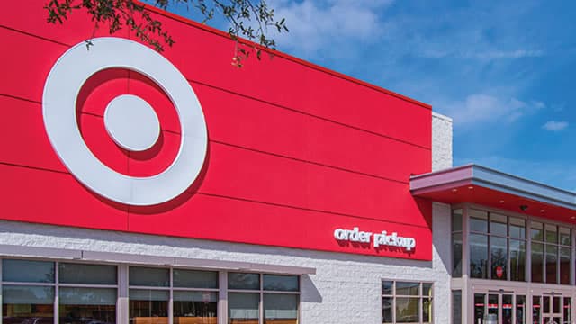 Target (TGT) Stock Falls Amid Market Uptick: What Investors Need to Know