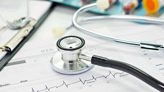 UnitedHealthcare Under Pressure: Can UNH's Core Business Rebound?