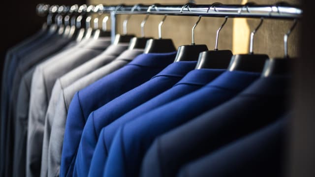 Weyco (WEYS) Q2 Profit Drops 60%