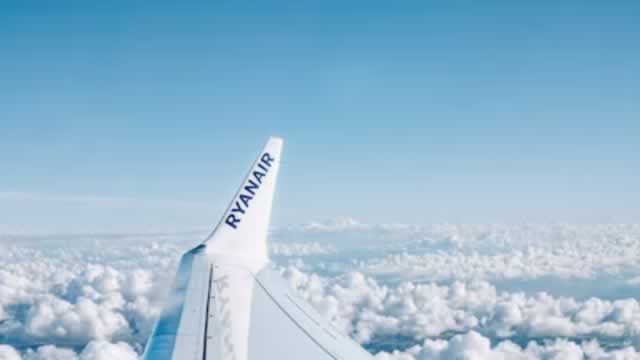 Here's Why Investors Should Give Ryanair Stock a Miss Now