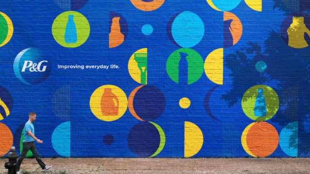 P&G Raised Its Dividend for the 70th Year in a Row. The Stock Is Still in a Tough Spot.