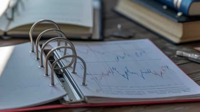 Here's What Key Metrics Tell Us About Everest Group (EG) Q4 Earnings