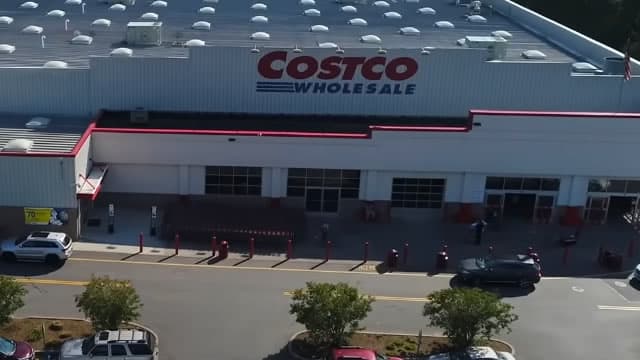 Costco Reports Higher Fourth-Quarter Profit as Sales, Membership Fees Rise