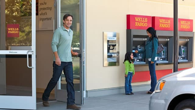 Wells Fargo (WFC) is a Top Dividend Stock Right Now: Should You Buy?