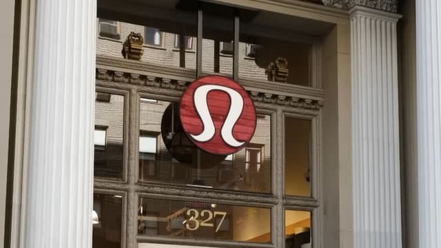 Is This 1 More Reason to Buy Lululemon Stock?