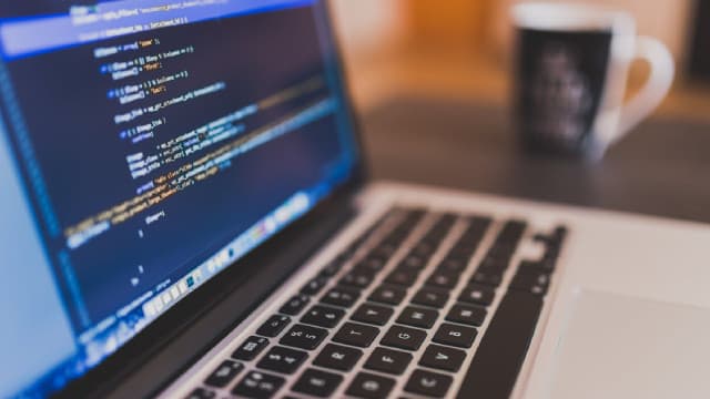 Amdocs: 'Neutral' On Mixed Q4 And Limited Upside