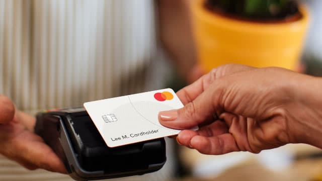 Is MasterCard (MA) a Buy as Wall Street Analysts Look Optimistic?