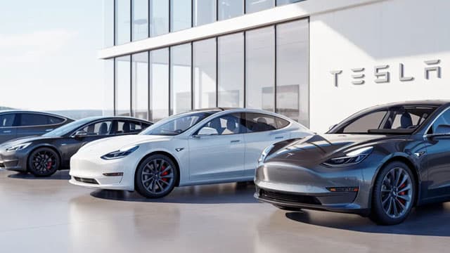 Tesla rides robotaxi momentum into earnings season