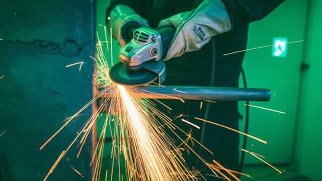 Vulcan Materials (VMC) Q4 Earnings and Revenues Lag Estimates