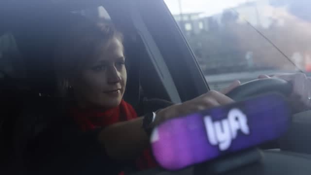 Lyft starts a business travel brand, escalating Uber rivalry