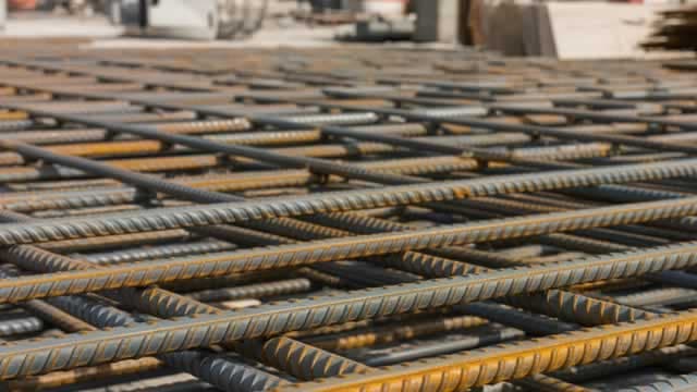 Amrize Ltd (AMRZ) Misses Q2 Earnings Estimates