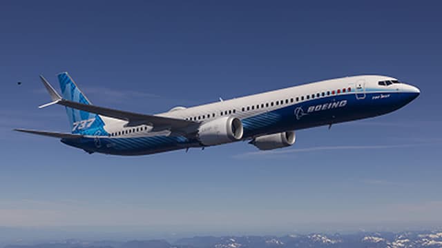 Here's How To Trade Boeing As Shares Struggle To Gain Lift