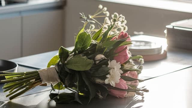 1-800-Flowers.com (FLWS) Reports Q4 Loss, Misses Revenue Estimates