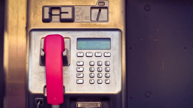 ClearOne Stock Falls on Wider Q2 Loss, Revenue Decline and Sale Plan