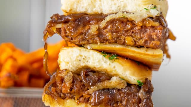 Beyond Meat Shares Stall After Q4 Miss, Weak Q1 Outlook