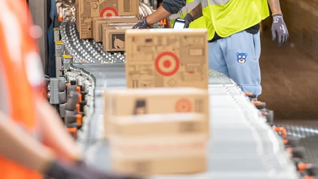 Target (TGT) Surpasses Market Returns: Some Facts Worth Knowing