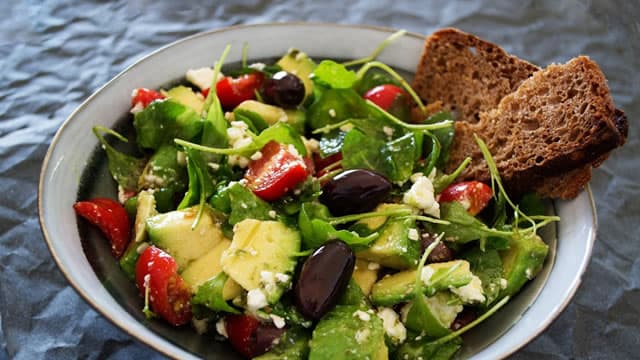 Sweetgreen, Inc. (SG) Suffers a Larger Drop Than the General Market: Key Insights