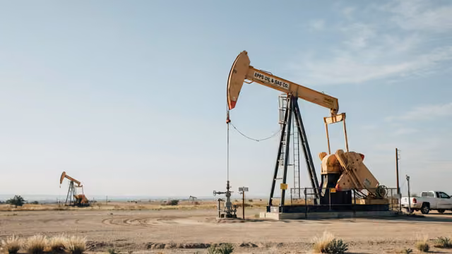 KGEI vs. LNG: Which Stock Is the Better Value Option?