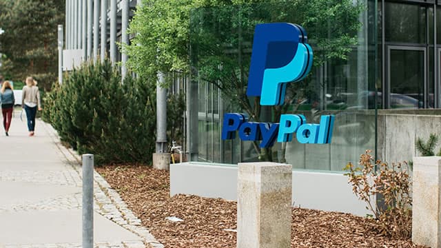 Is PayPal Stock a Buy at Less Than 10 Times Next Year's Earnings Guidance?