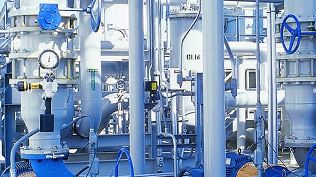 Is VLTO Worth Buying as Growth Improves but Valuation Stays Rich?