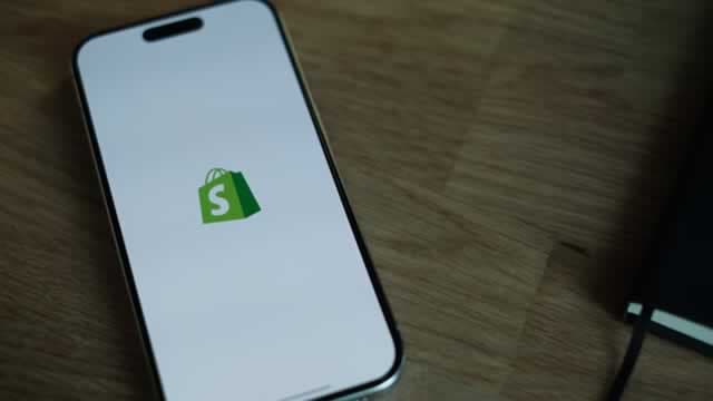 Shopify (SHOP) Moves 7.1% Higher: Will This Strength Last?