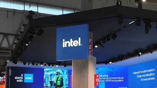Will Intel (INTC) Beat Estimates Again in Its Next Earnings Report?