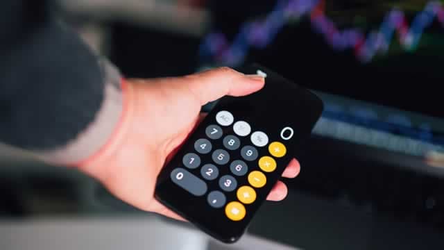 Intuit Tops Q2 Earnings, Reaffirms FY26 Growth Outlook Amid AI Push