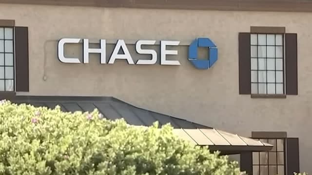 Here's Why JPMorgan Chase & Co. (JPM) is a Strong Momentum Stock