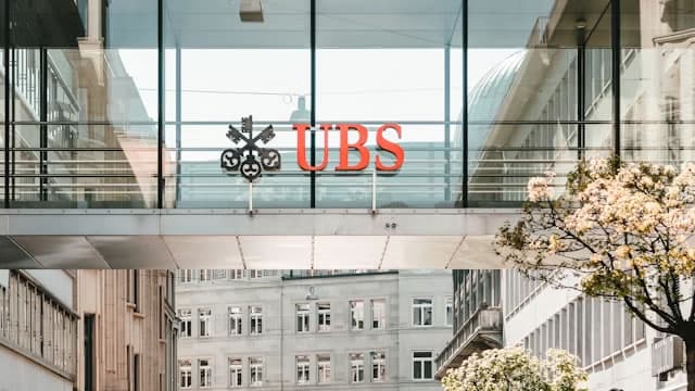UBS share price flashes a warning pattern as capital rules force tough choices