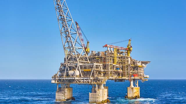 Chevron Will Explore a Pipeline Bypassing the Strait of Hormuz