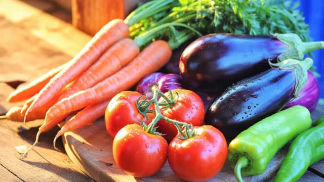 Should Value Investors Buy B&G Foods (BGS) Stock?