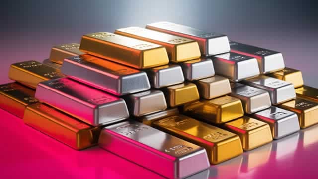 Gold rises, silver slips as fiscal-risk trade holds - Kitco PM Report