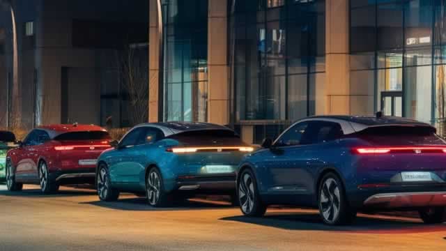 VinFast Auto Makes a Big Splash but Might Be More of a Sell Than Ever