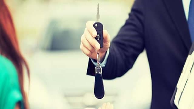 HRI or WAB: Which Is the Better Value Stock Right Now?