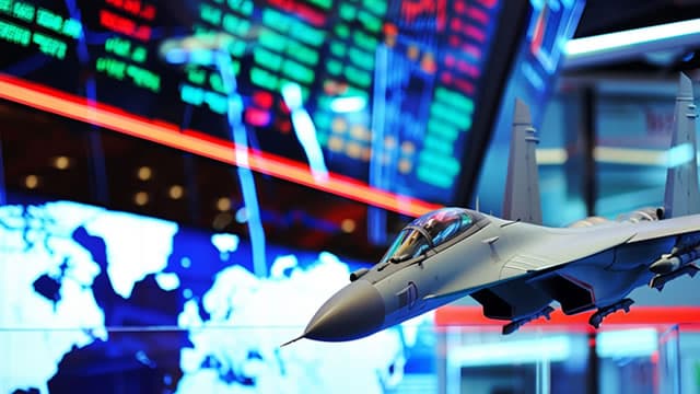 Lockheed Martin (LMT) Stock Sinks As Market Gains: What You Should Know