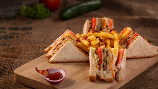 EAT Bets Big on Chicken Sandwich Launch as a New Growth Lever